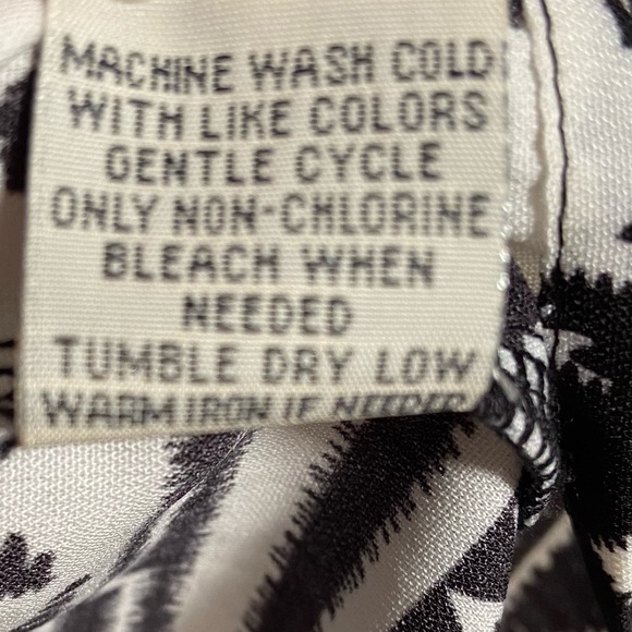 Chance of Fate‎ Tank Top - Picture 4 of 7